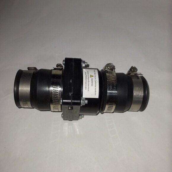 Check Valve 148102 1-1/4" - 1-1/2" Sump with Stainless Steel Bands - Picture 3 of 7